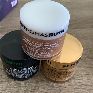 Big sale~~Mask set $50